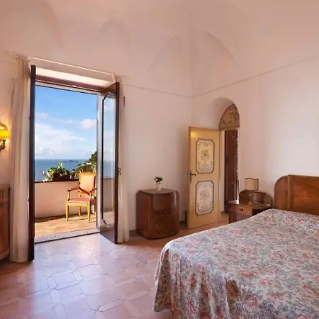 Vila Sleeps 11 Air Con Wifi