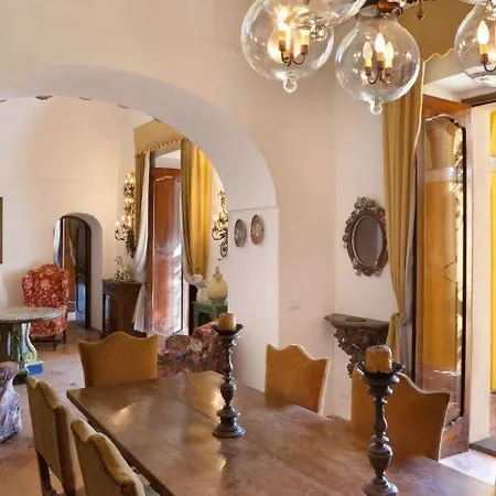 Sleeps 11 Air Con Wifi Positano